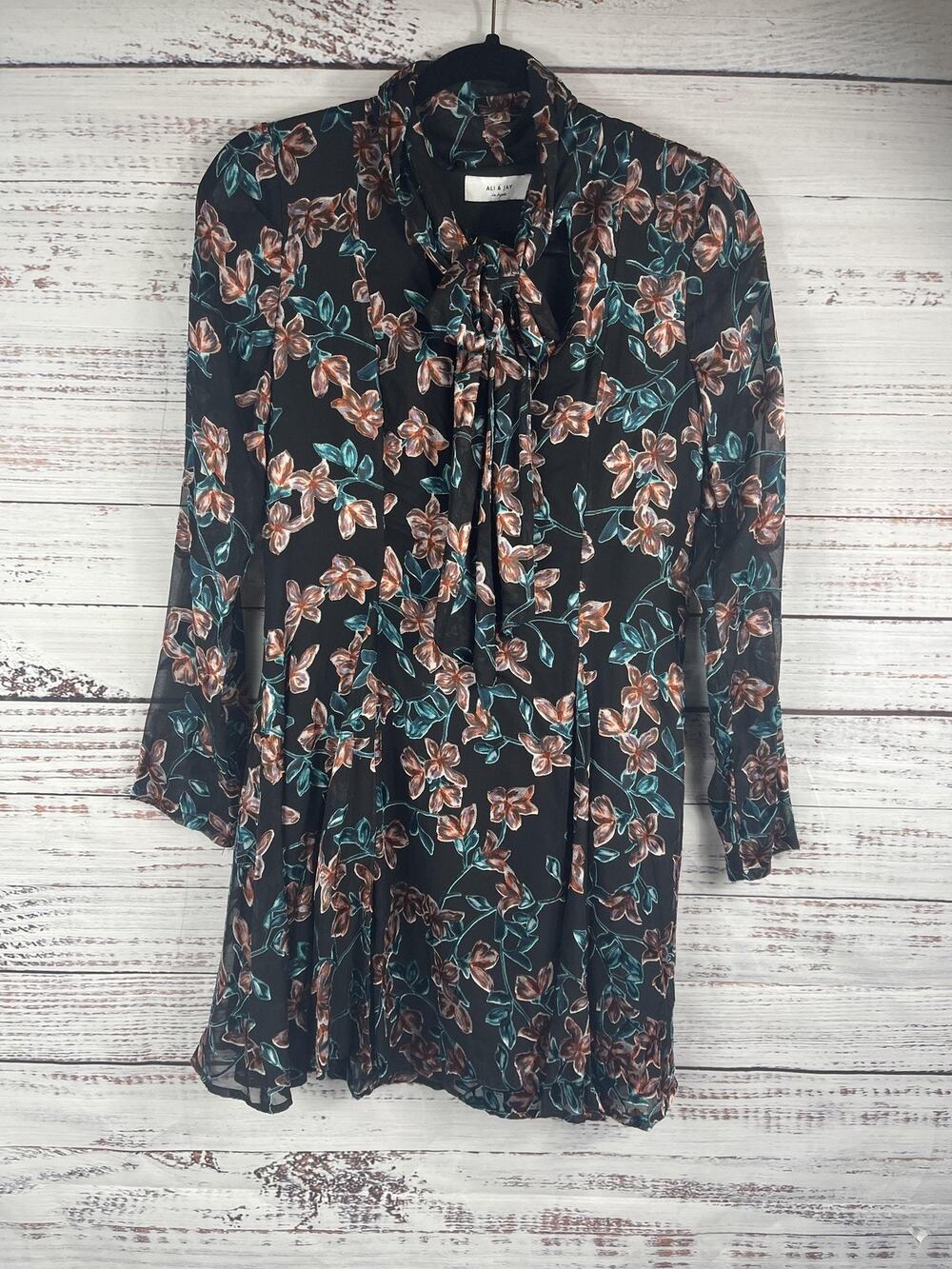Ali & Jay Dress Women's Small Black Floral Long Sleeve Tie Neck Boho Mini Flare